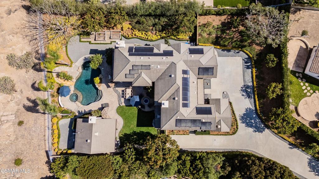 main property photo 4