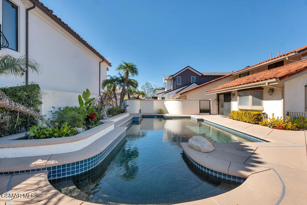 main property photo 46