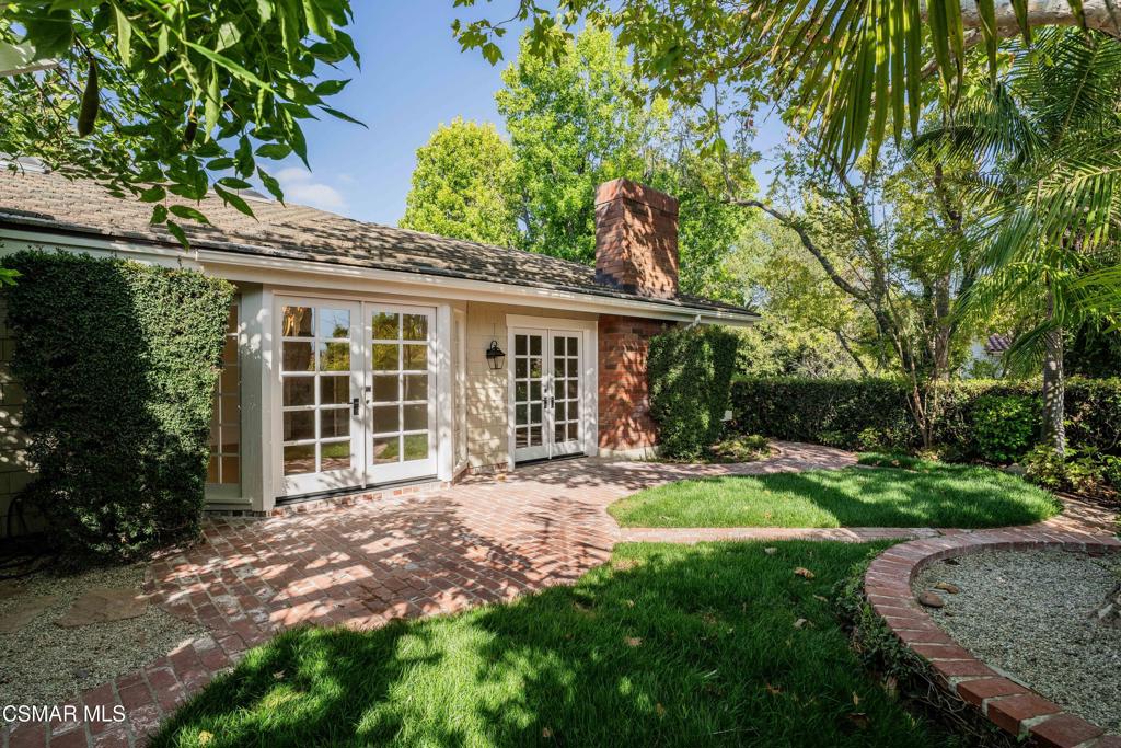 main property photo 36