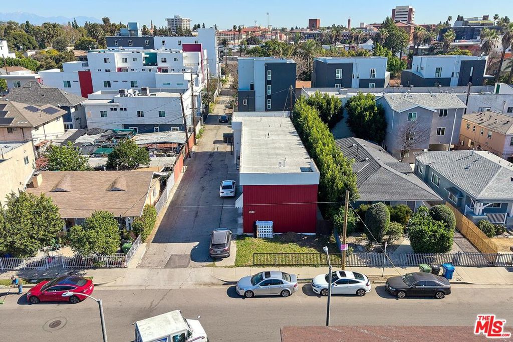 main property photo 3