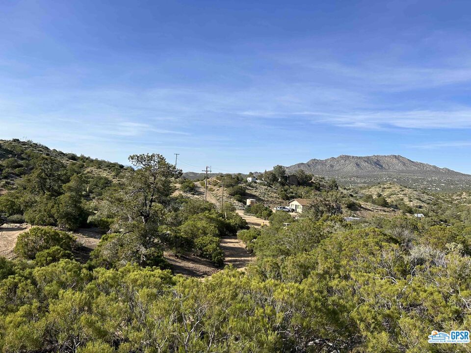 main property photo 8