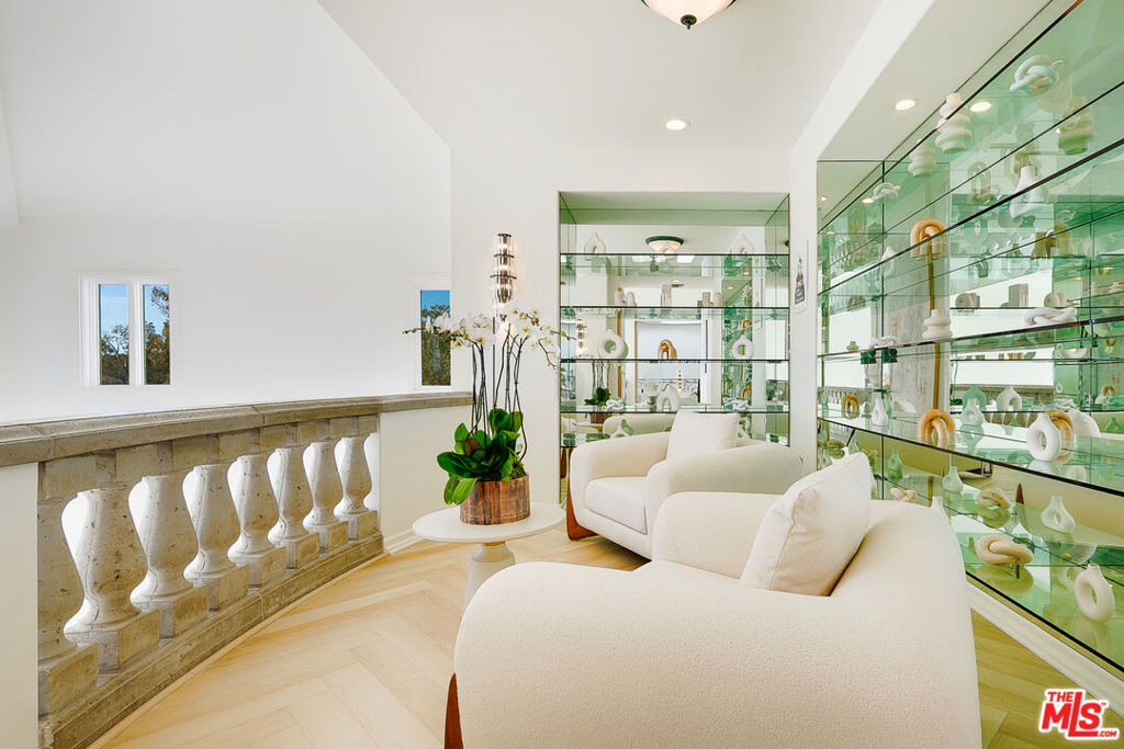 main property photo 67