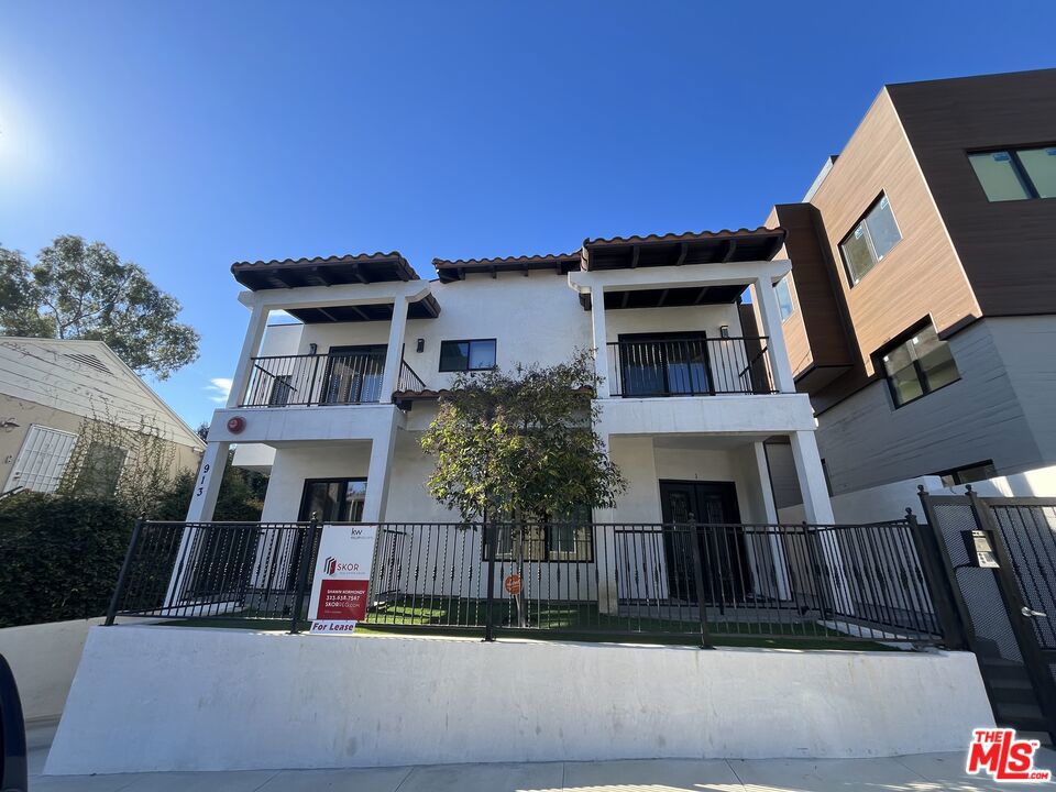main property photo 24
