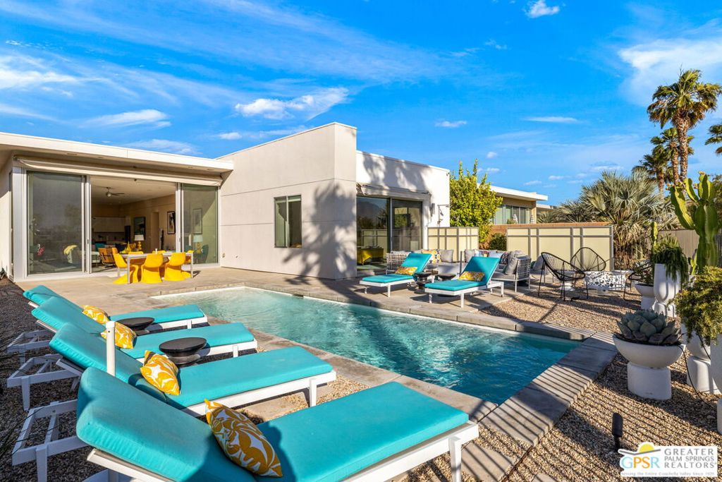 main property photo 51