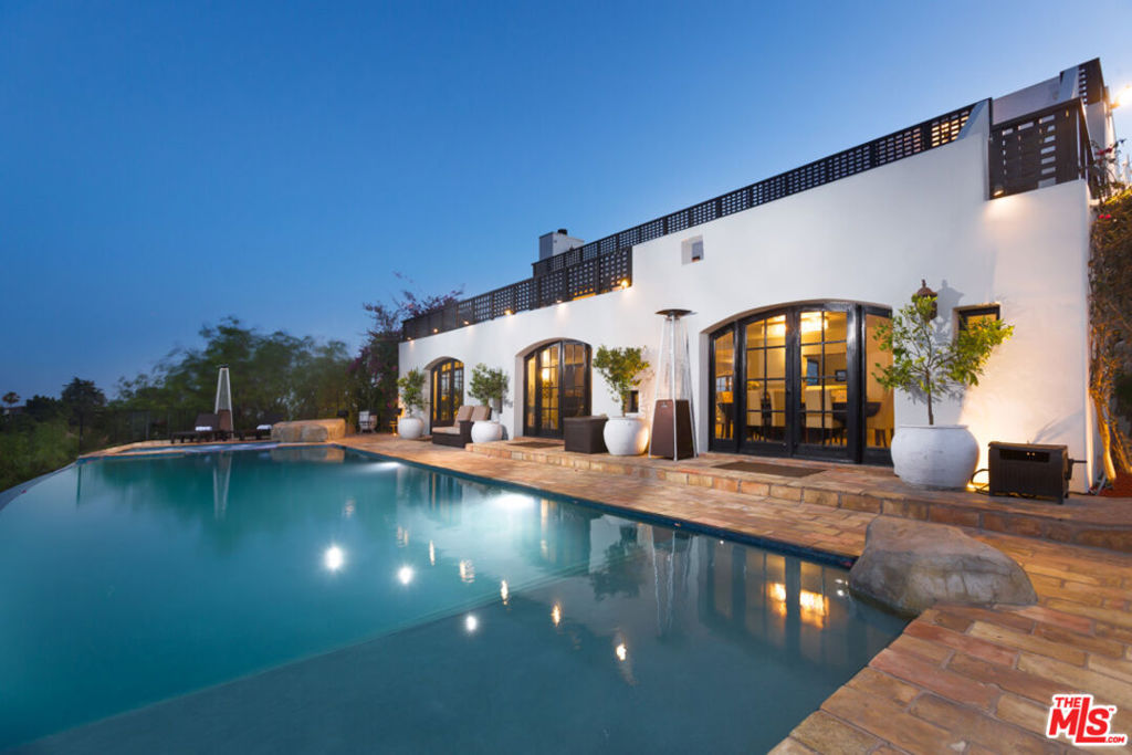 main property photo 3