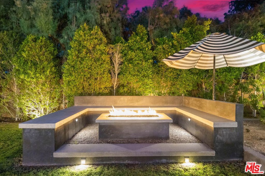 main property photo 62