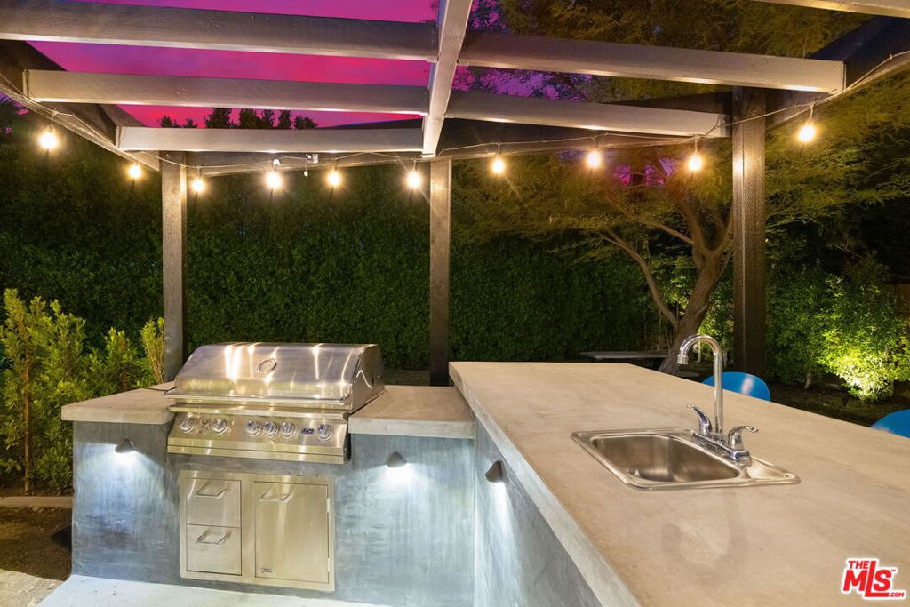 main property photo 63