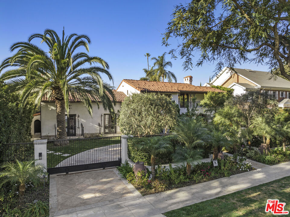 main property photo 63