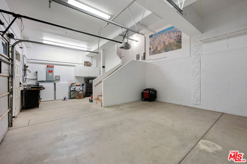 main property photo 51