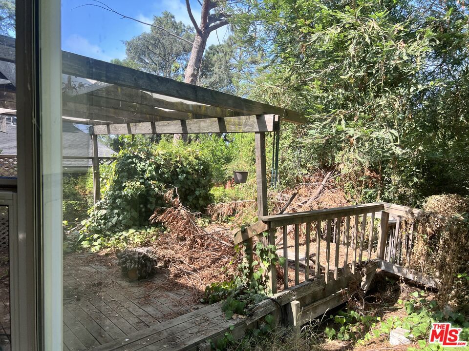 main property photo 49