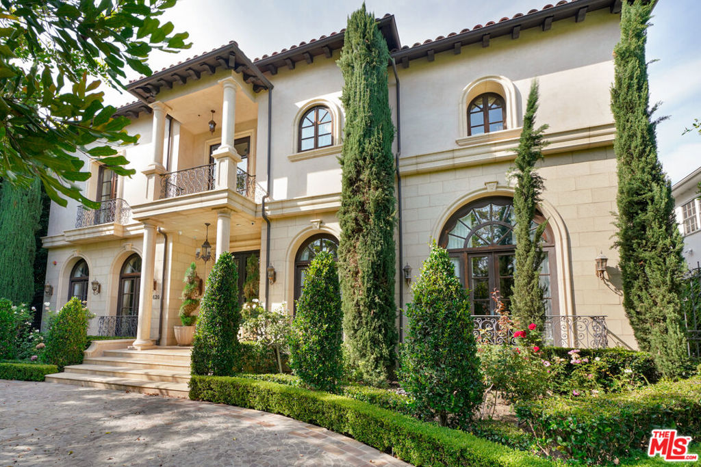 main property photo 7