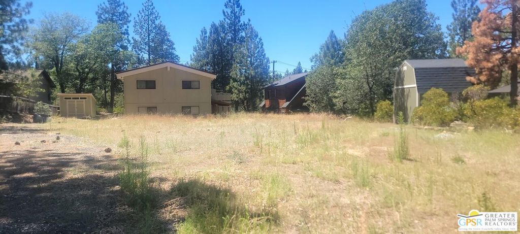 main property photo 14
