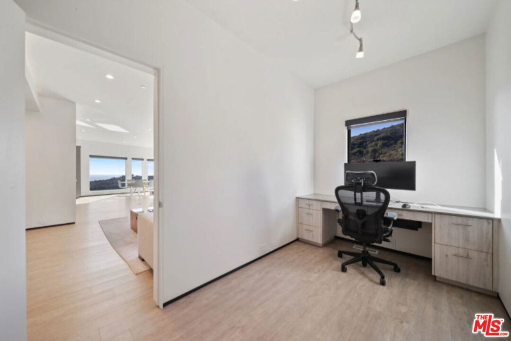 main property photo 57