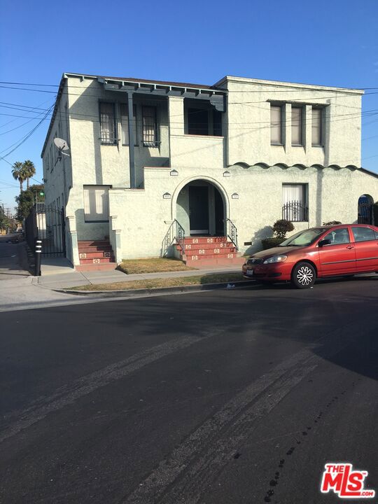 main property photo 1