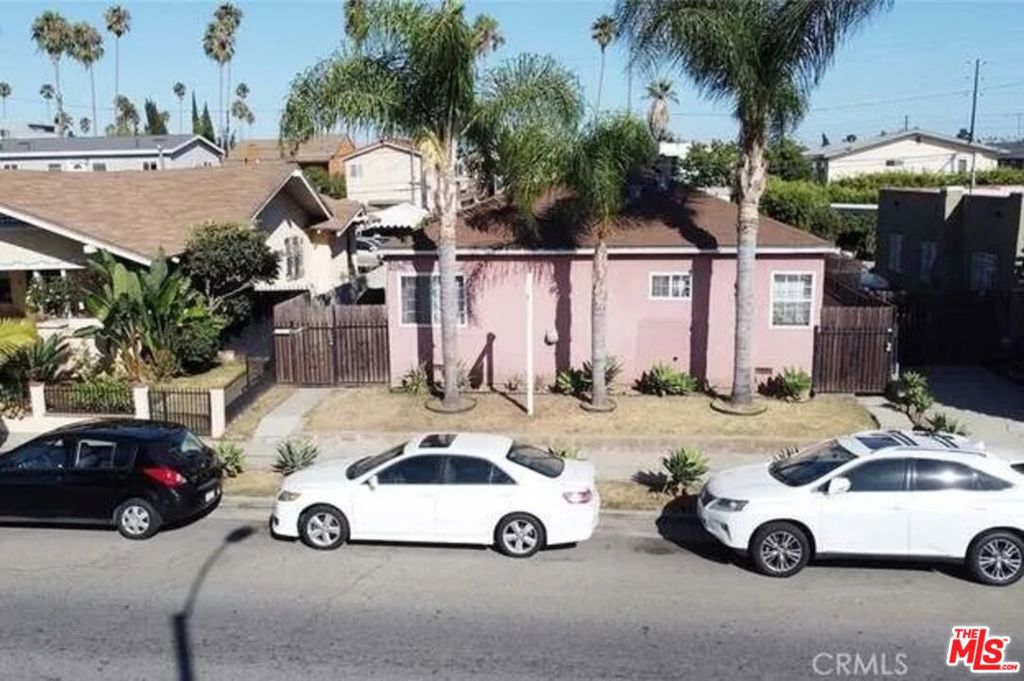 main property photo 10