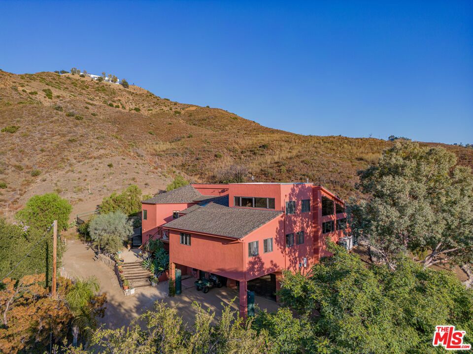 main property photo 59