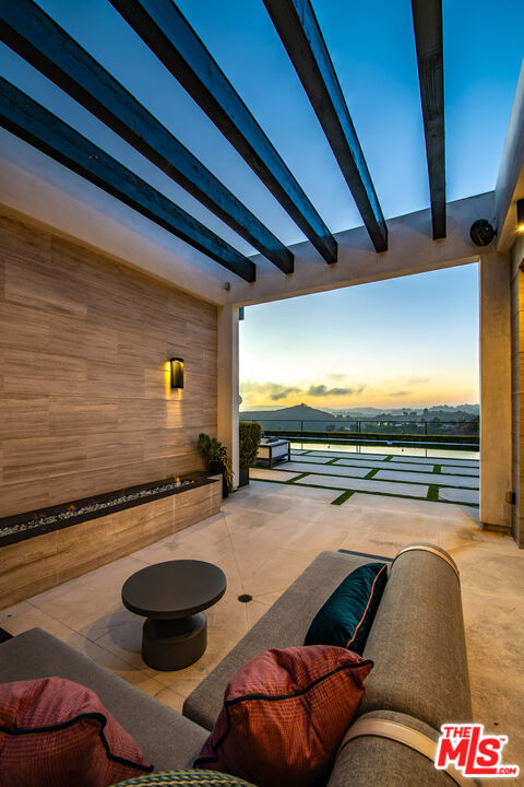 main property photo 49