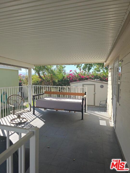 main property photo 13