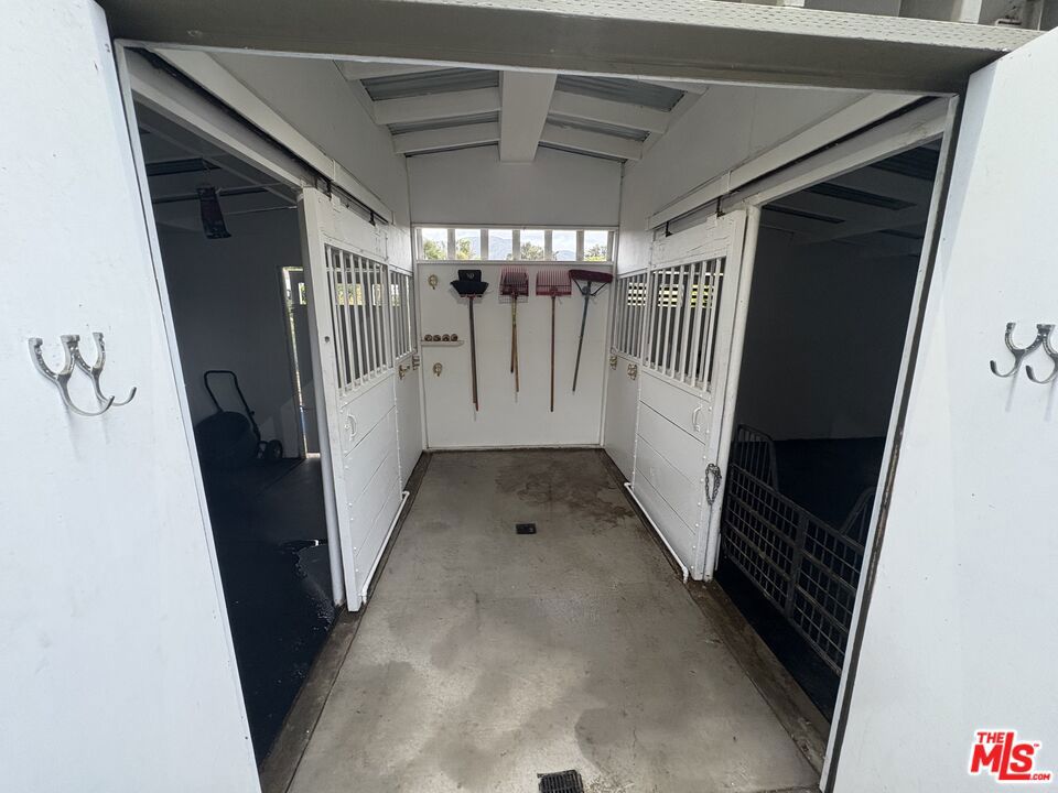 main property photo 60