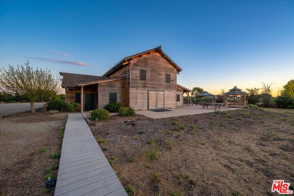 main property photo 43