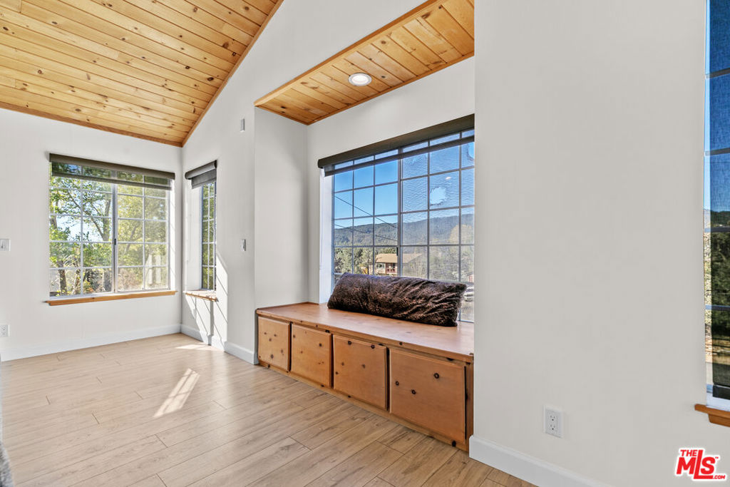 main property photo 59