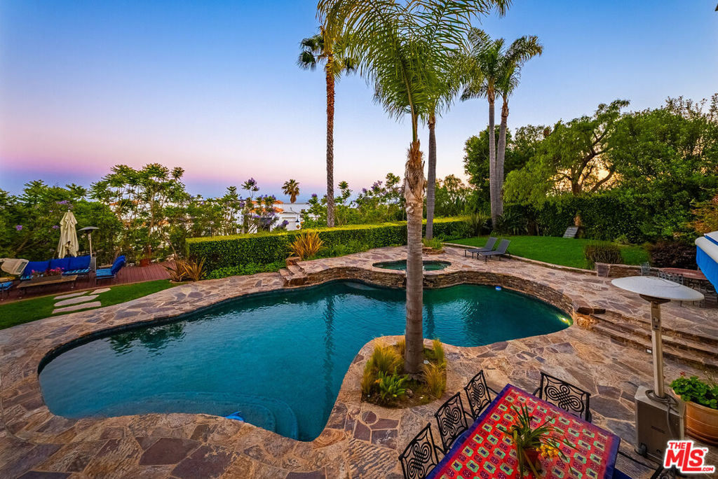 main property photo 50