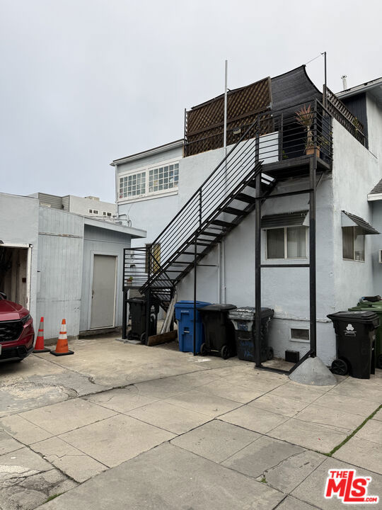 main property photo 43