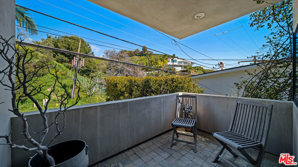 main property photo 53
