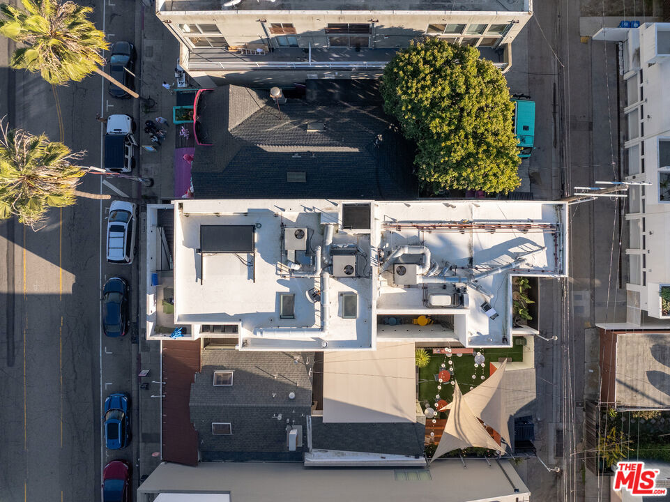main property photo 66