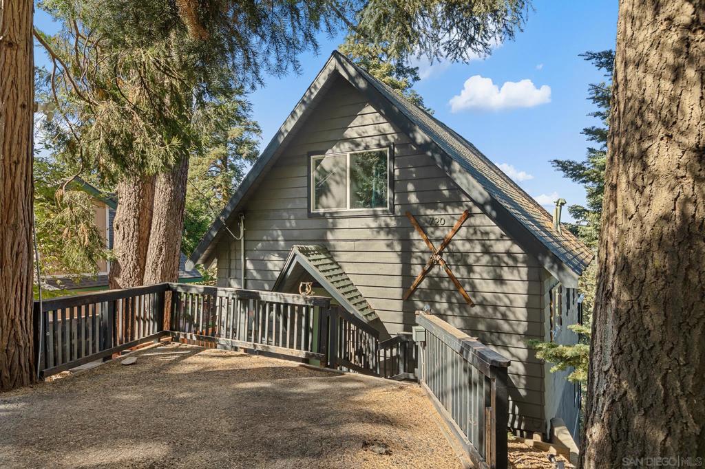 main property photo 5