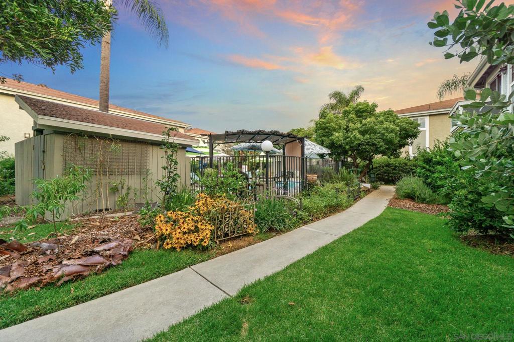 main property photo 41