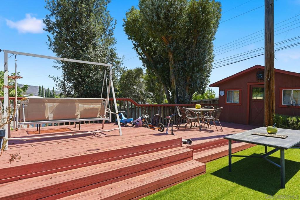 main property photo 41