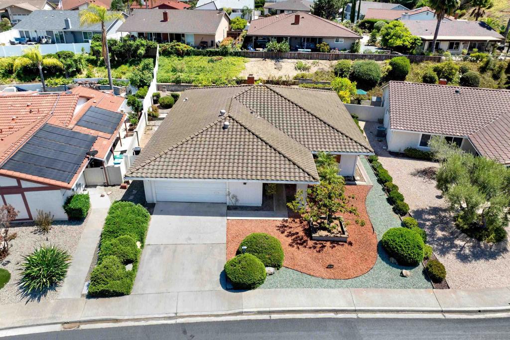 main property photo 44