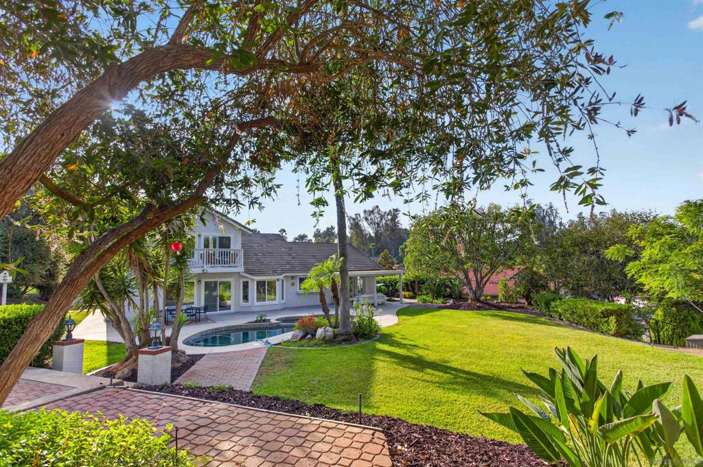 main property photo 26