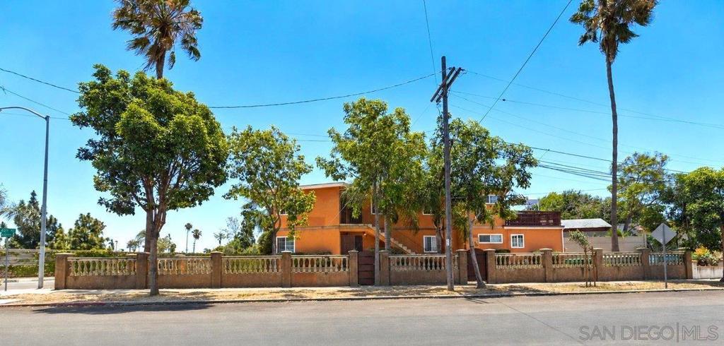 main property photo 1