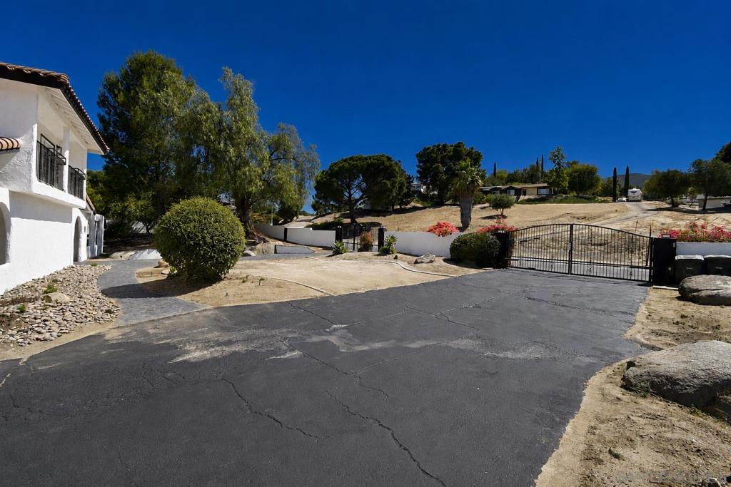 main property photo 58