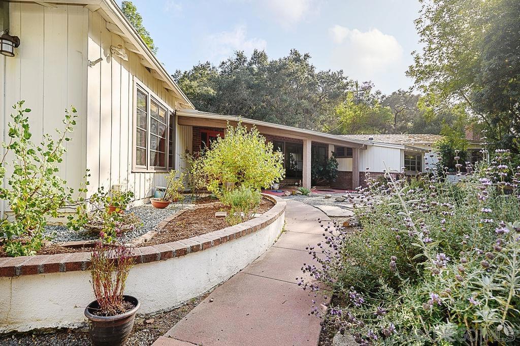 main property photo 59
