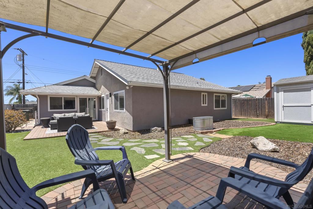 main property photo 41