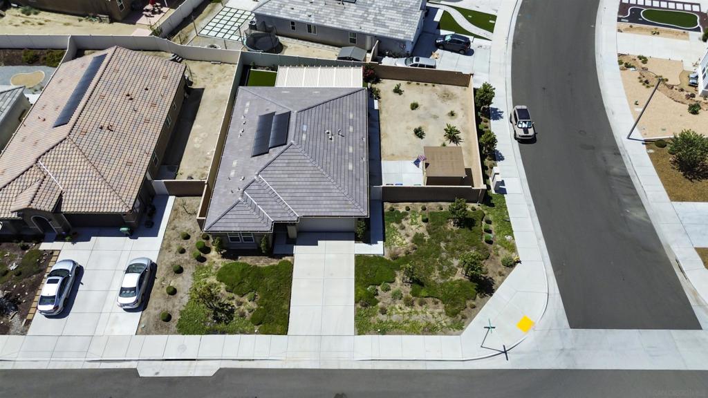 main property photo 43