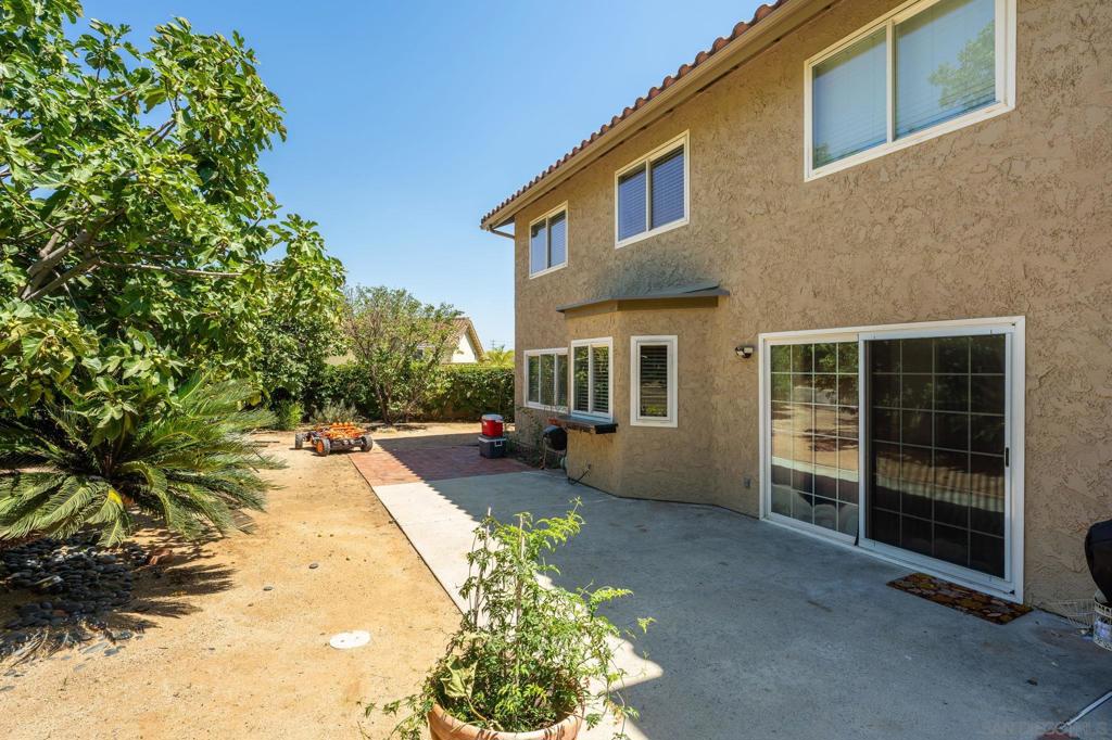 main property photo 41