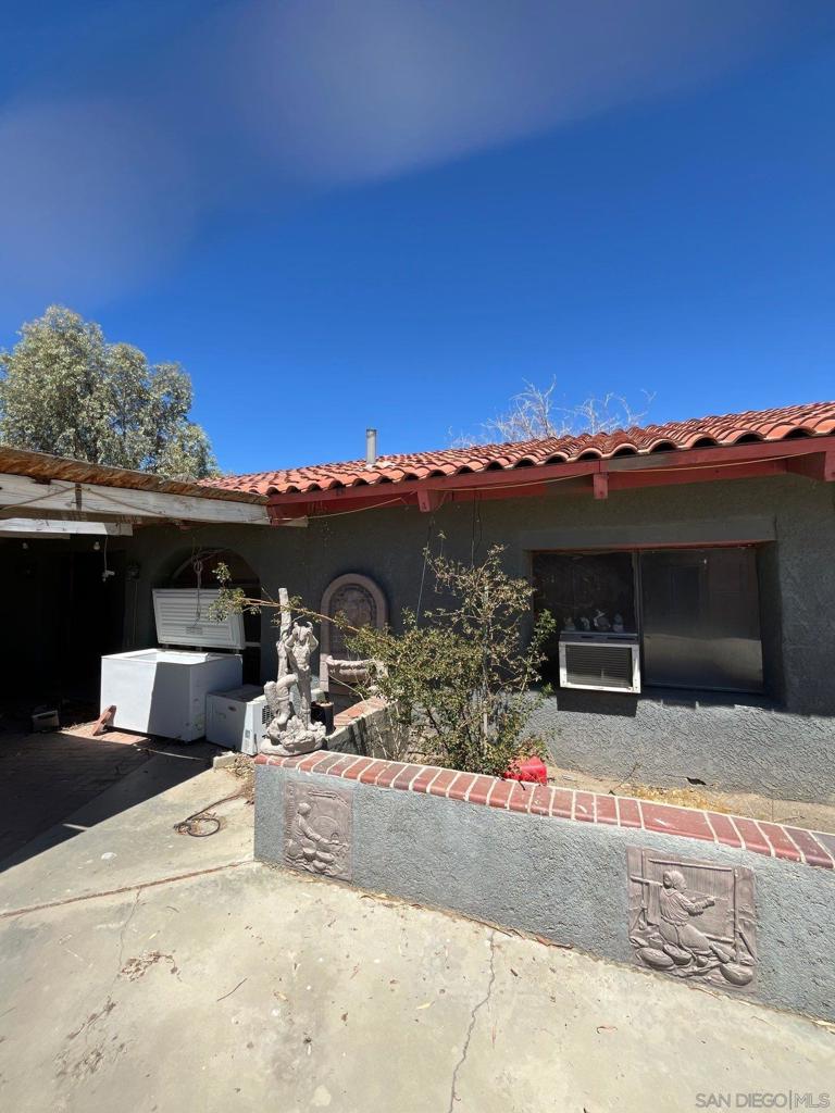 main property photo 48