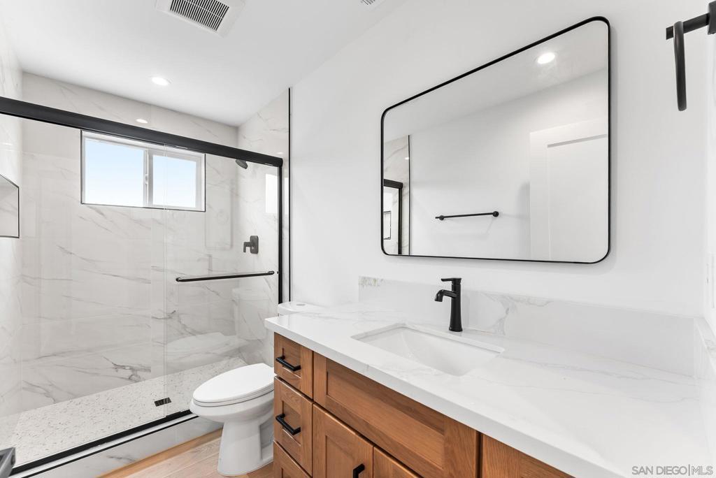main property photo 67