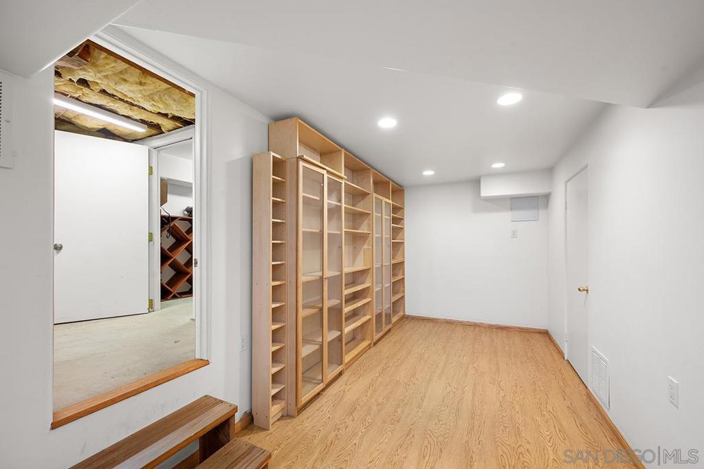 main property photo 61