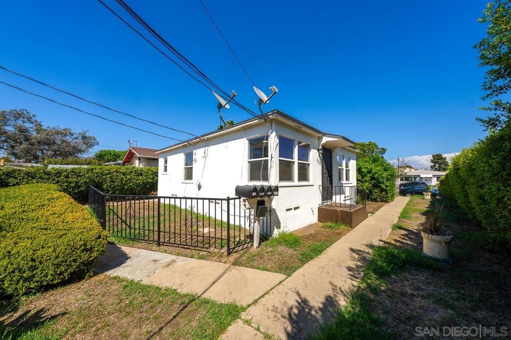 main property photo 16