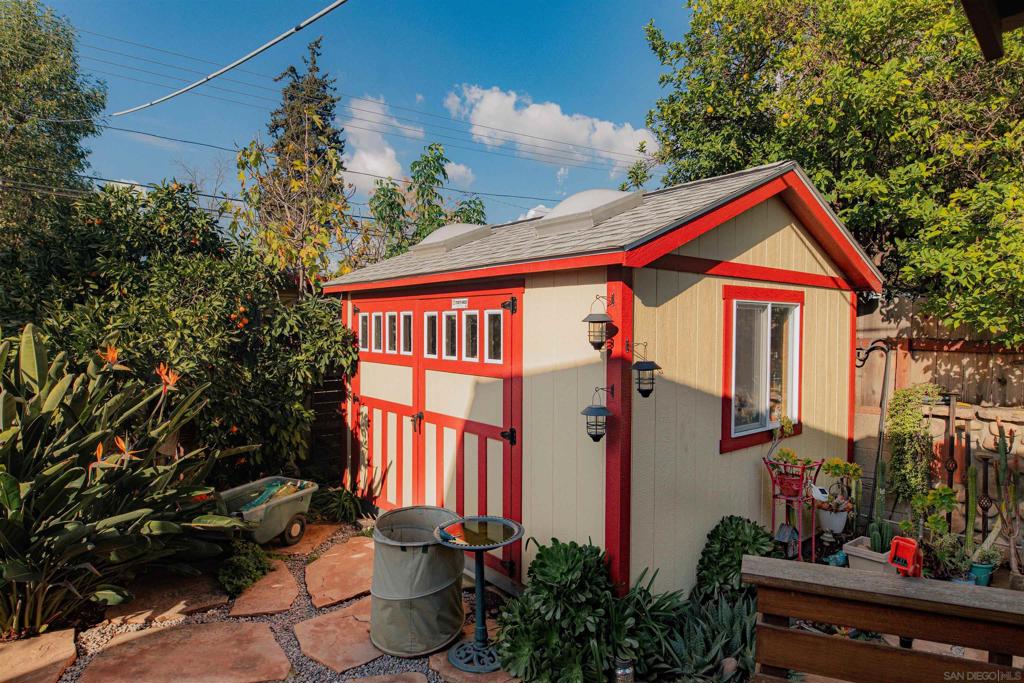 main property photo 52