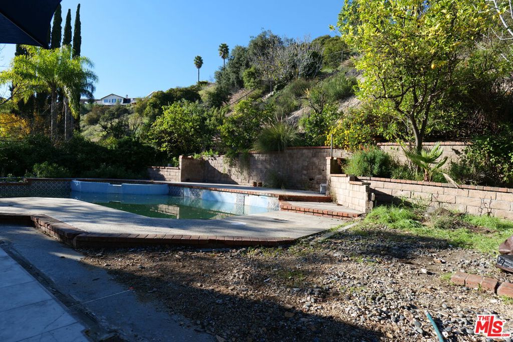 main property photo 52