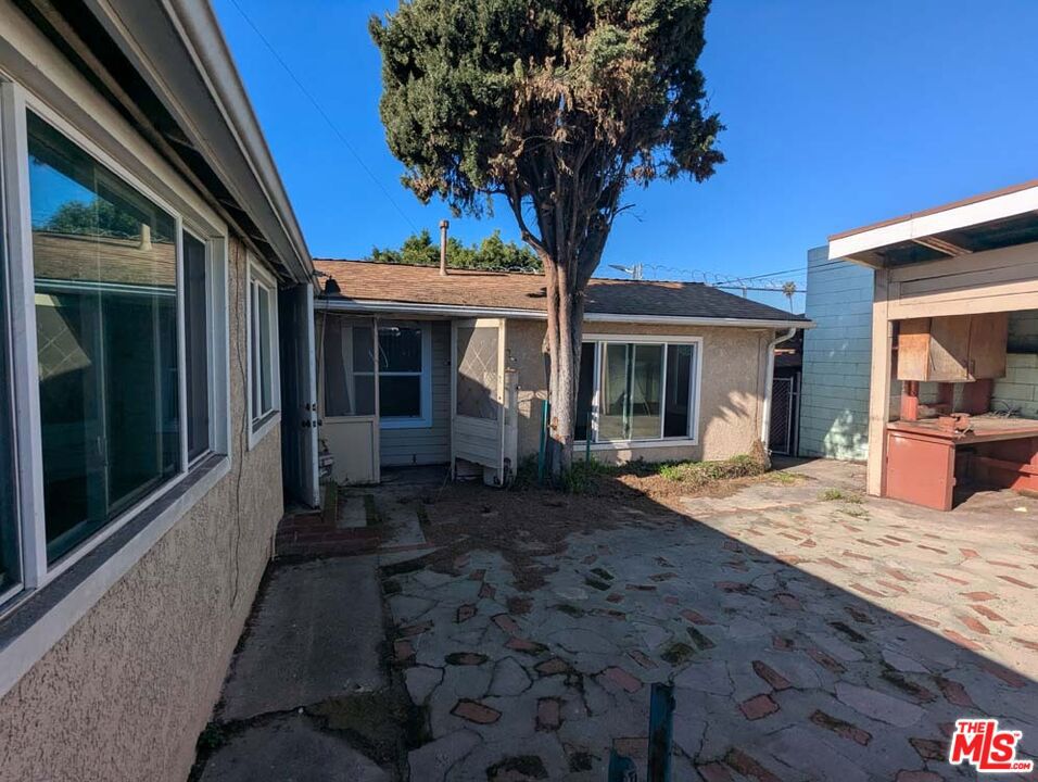 main property photo 43