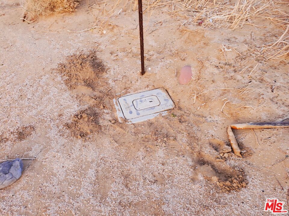 main property photo 8