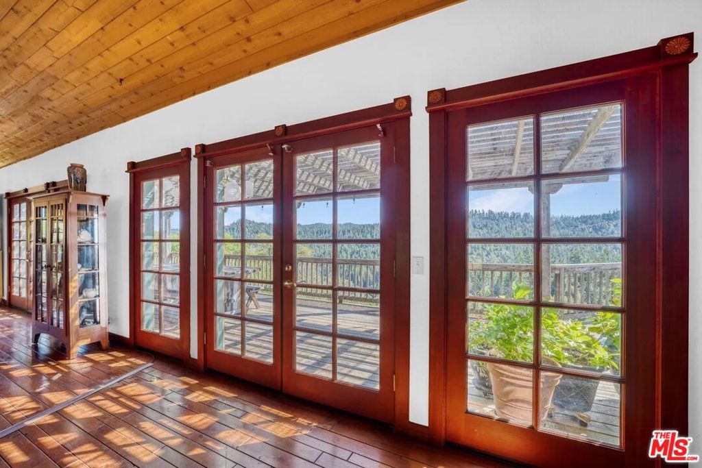 main property photo 43
