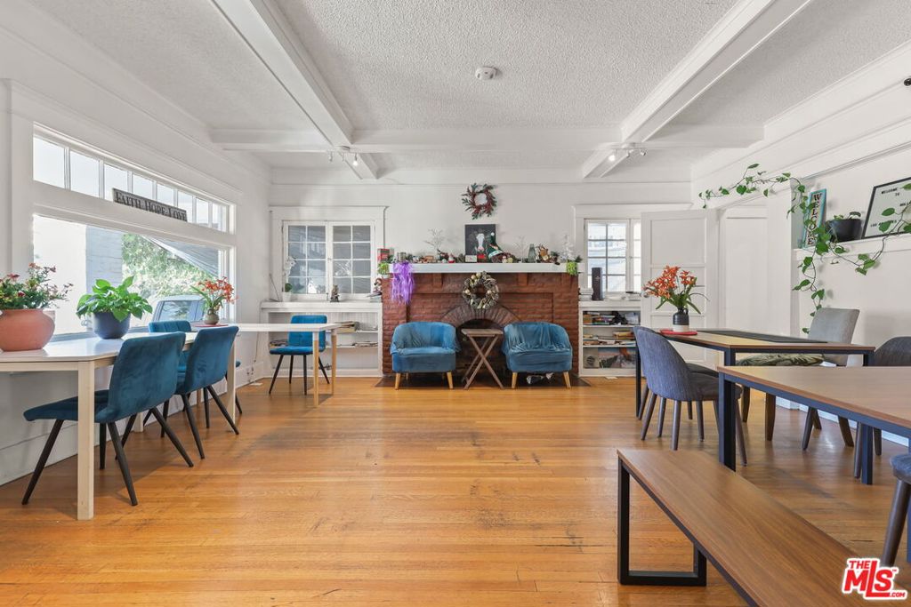 main property photo 7